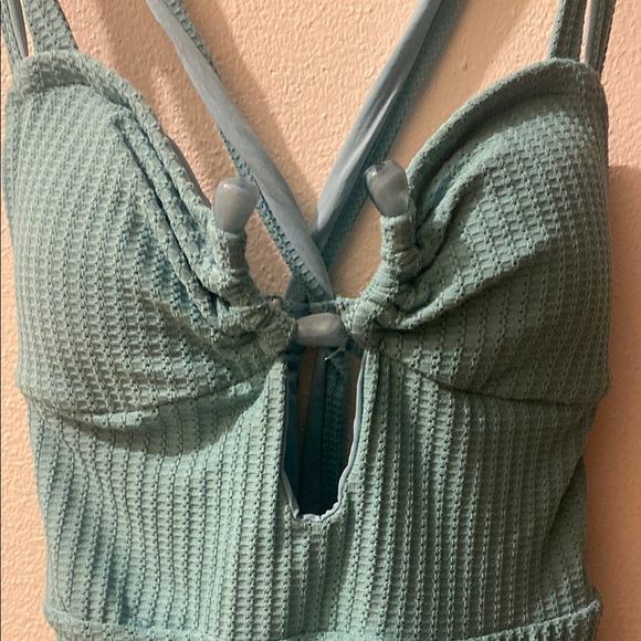 BECCA SWIM Textured Green One Piece Swimsuit - Picture 2 of 9